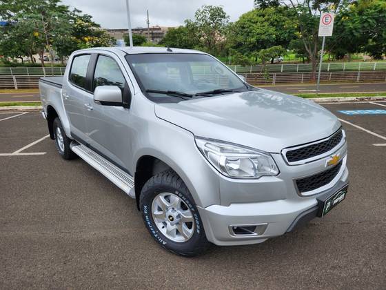 CHEVROLET S10 2.8 LT 4X2 CD 16V TURBO DIESEL 4P MANUAL